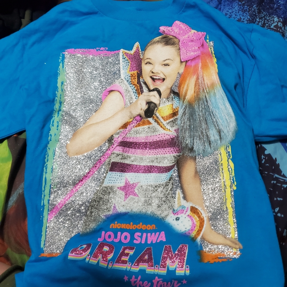 Jojo siwa concert t-shirt